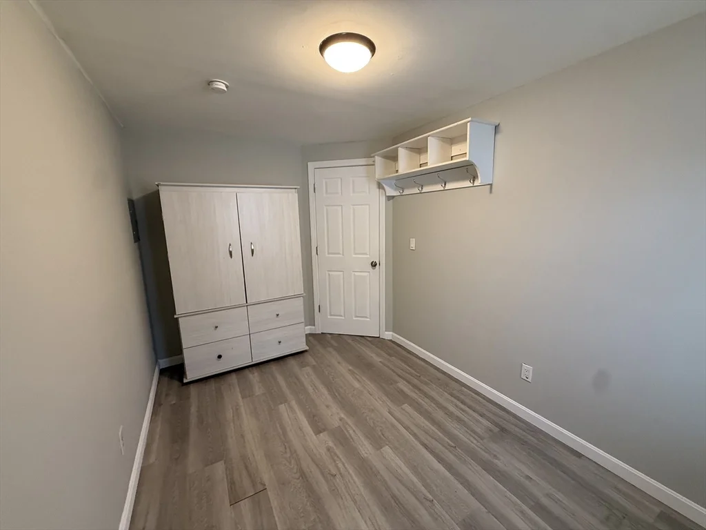 2 bed, 1 bath apartment for rent at 176 Court St Unit 7, Downtown — photo 6 of 22