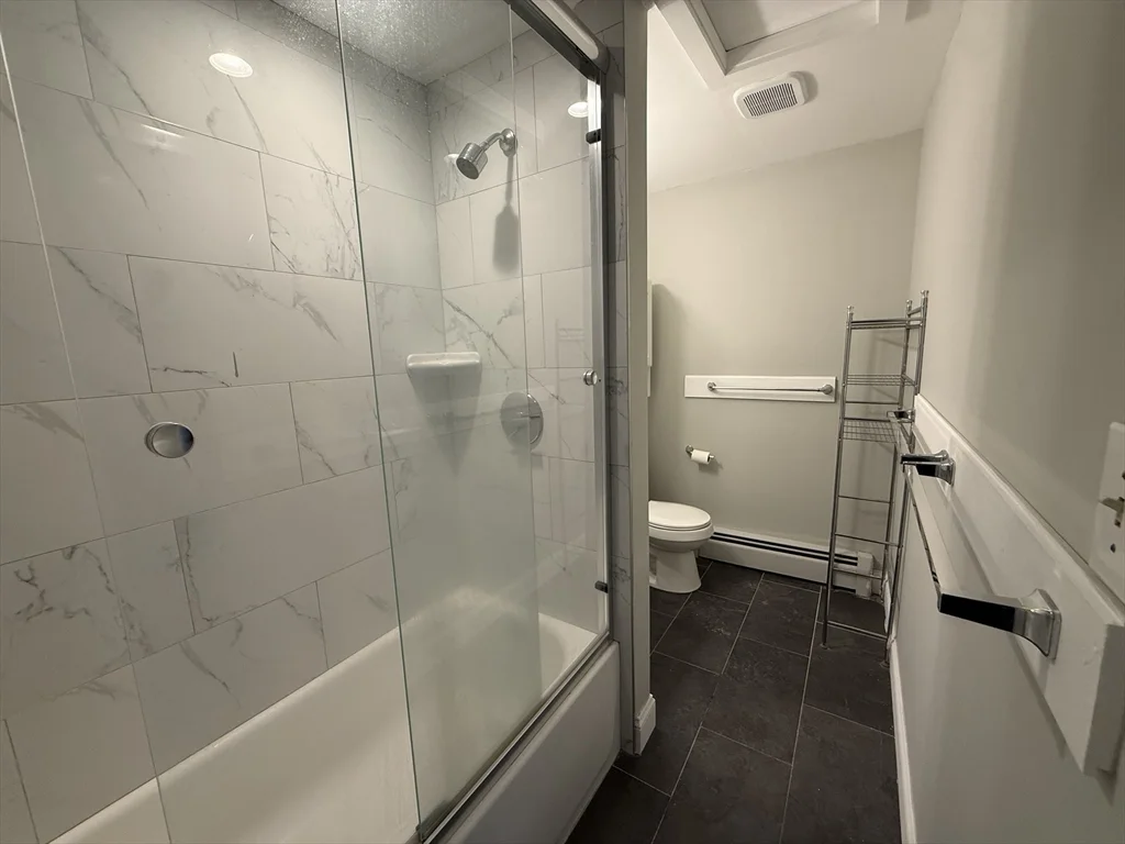 2 bed, 1 bath apartment for rent at 176 Court St Unit 7, Downtown — photo 8 of 22