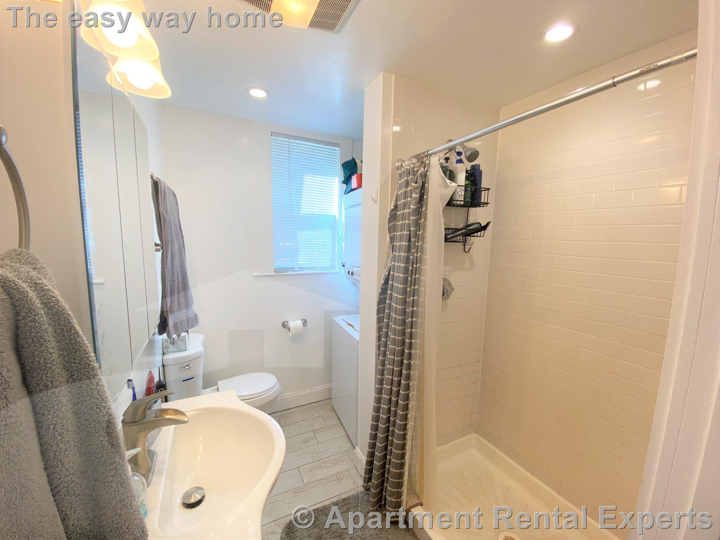 4 bed, 2 bath apartment for rent at 176 Elm St Unit 2, Porter Square — photo 17 of 23