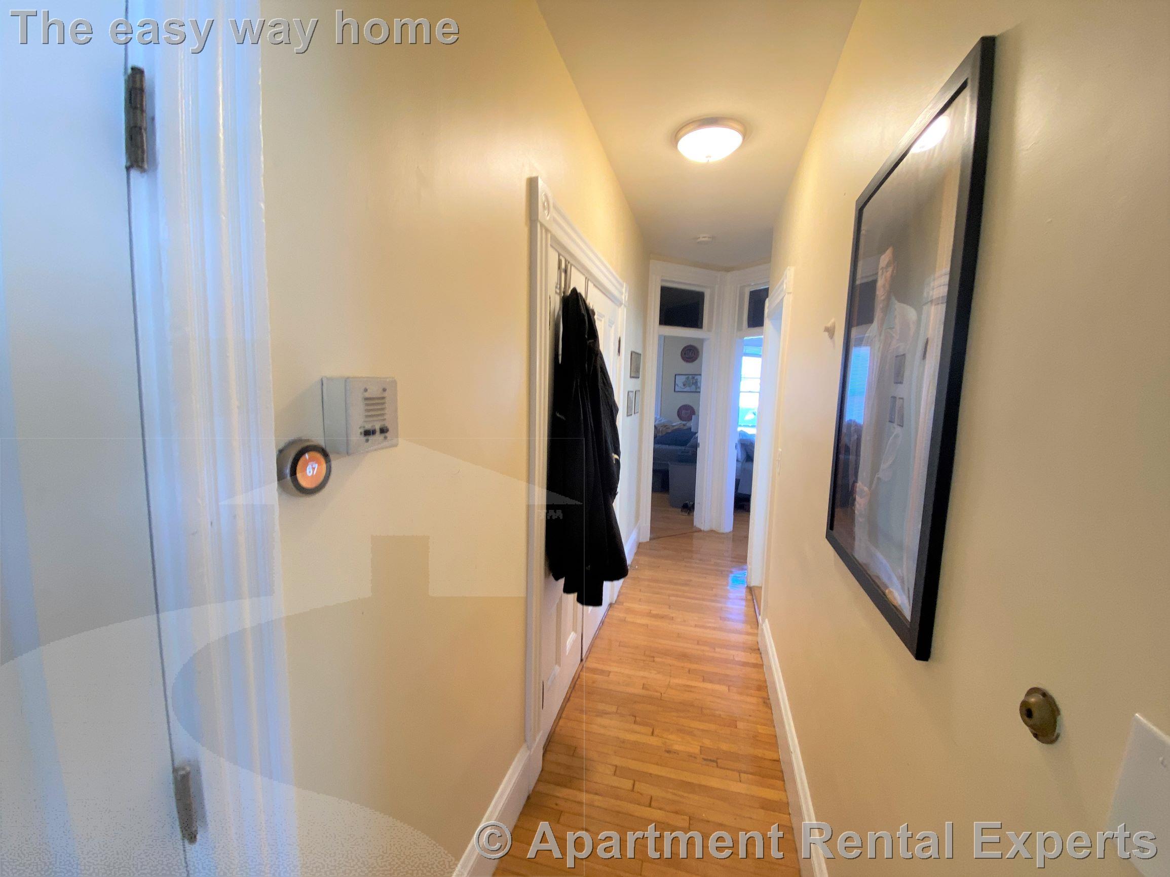 4 bed, 2 bath apartment for rent at 176 Elm St Unit 2, Porter Square — photo 13 of 23