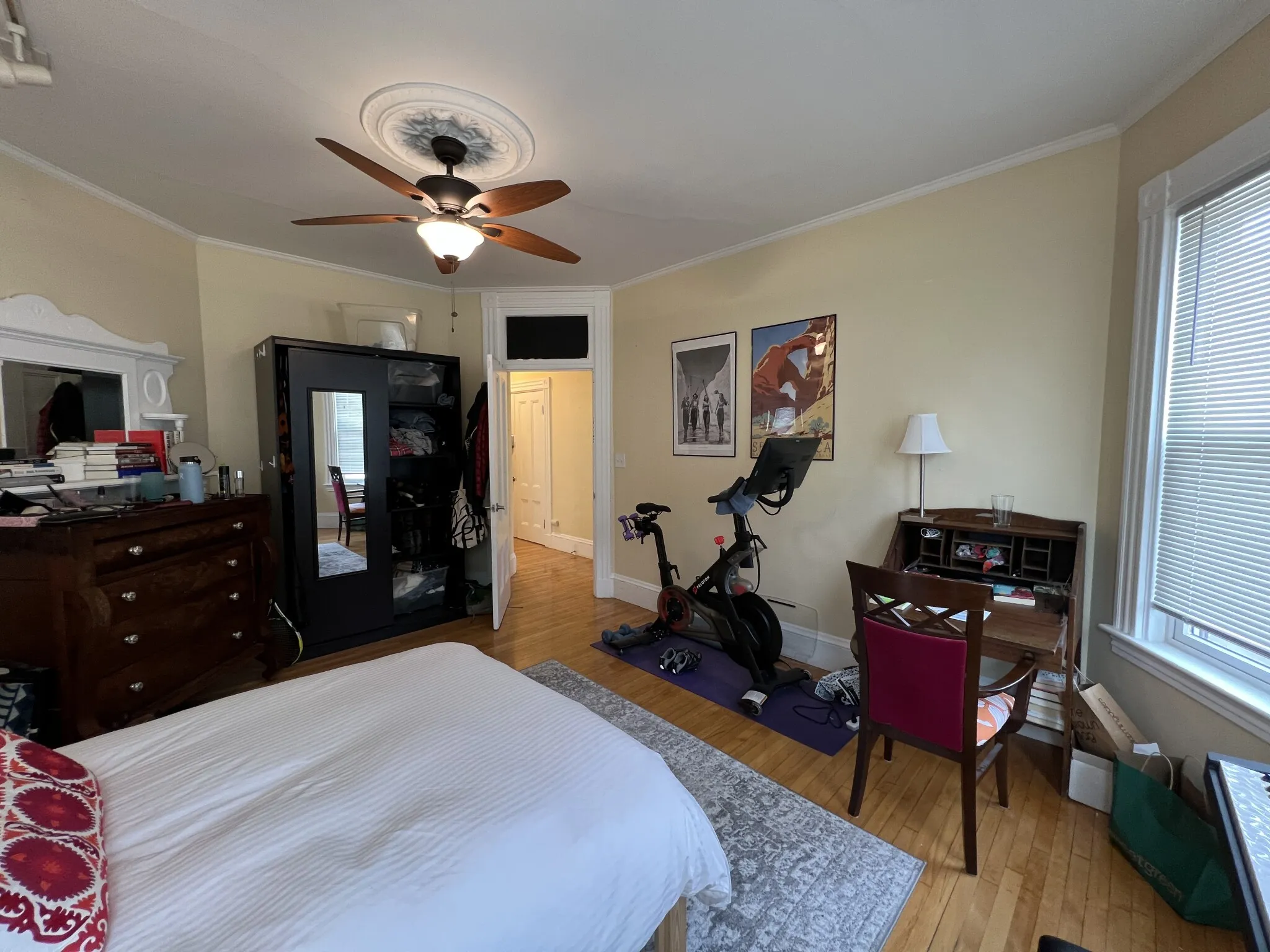 4 bed, 2.5 bath apartment for rent at 176 Elm St Unit 3, North Cambridge — photo 10 of 40