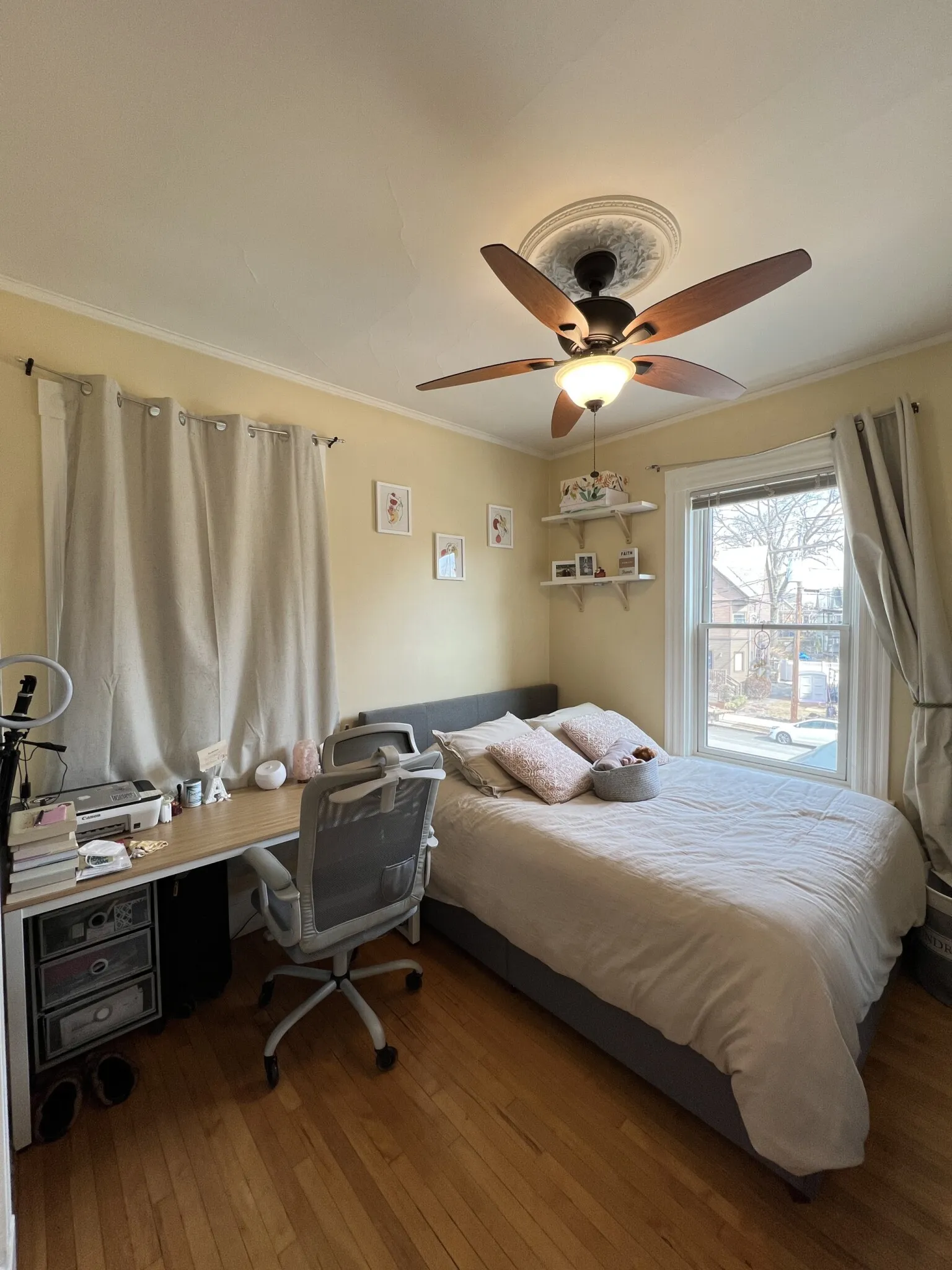 4 bed, 2.5 bath apartment for rent at 176 Elm St Unit 3, North Cambridge — photo 3 of 40