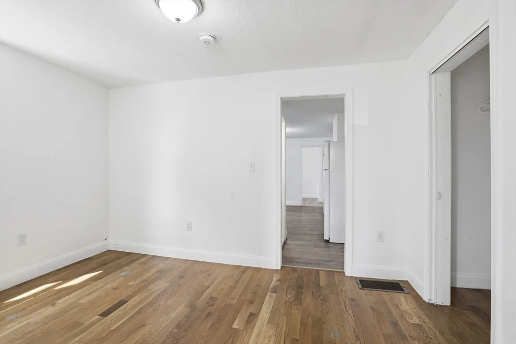 2 bed, 1 bath apartment for rent at 176 Ferry St Unit 3L, Everett — photo 20 of 26