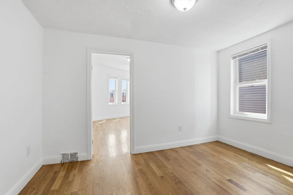 2 bed, 1 bath apartment for rent at 176 Ferry St Unit 3L, Everett — photo 17 of 26