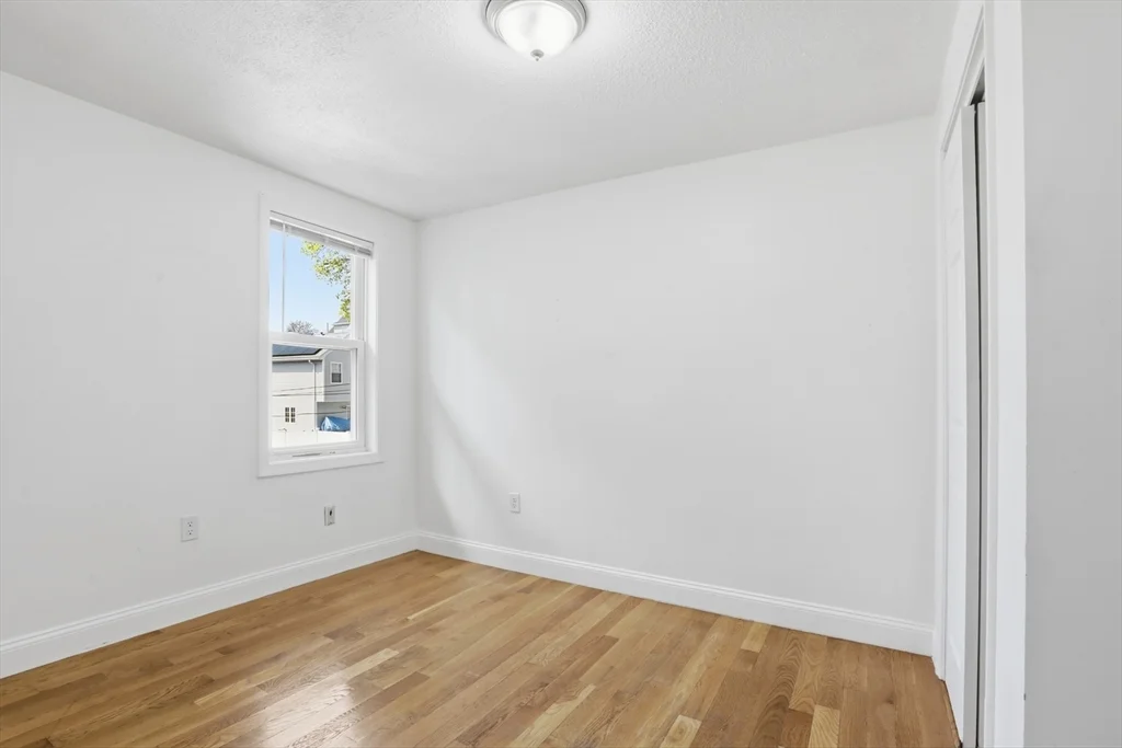 2 bed, 1 bath apartment for rent at 176 Ferry St Unit 3L, Everett — photo 11 of 26