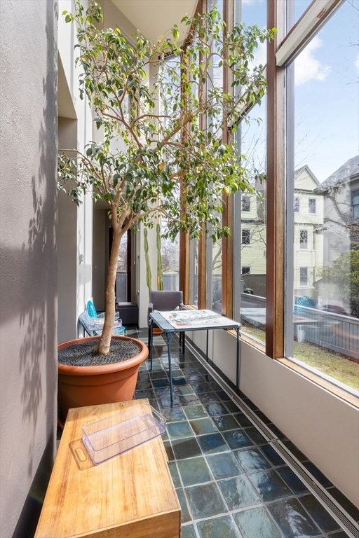 4 bed, 2 bath apartment for rent at 176 Hancock Unit 1, Mid Cambridge — photo 6 of 31