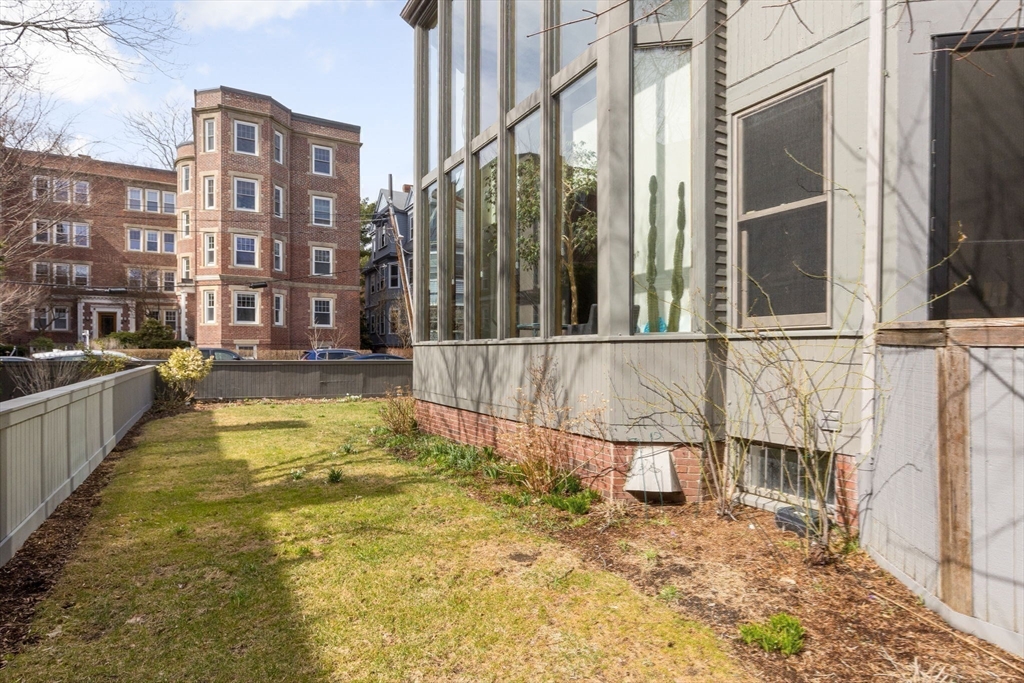 4 bed, 2 bath apartment for rent at 176 Hancock Unit 1, Mid Cambridge — photo 23 of 31