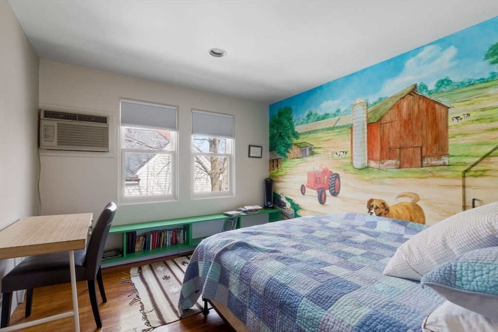 4 bed, 2 bath apartment for rent at 176 Hancock Unit 1, Mid Cambridge — photo 17 of 31