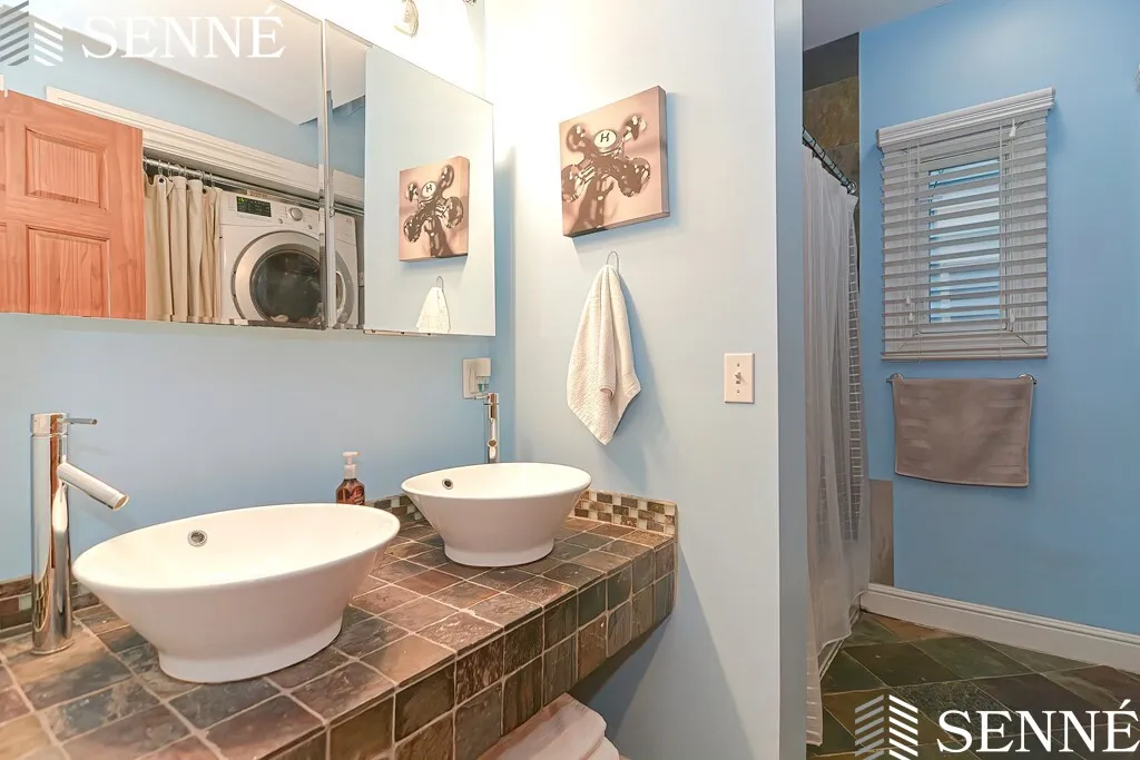 2 bed, 1 bath apartment for rent at 176 Hillside St Unit 101, Mission Hill — photo 10 of 13