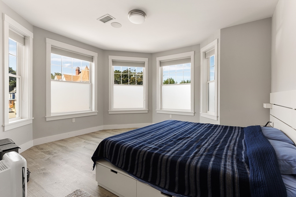 2 bed, 2 bath apartment for rent at 176 Humboldt Ave Unit 7, Roxbury — photo 6 of 13