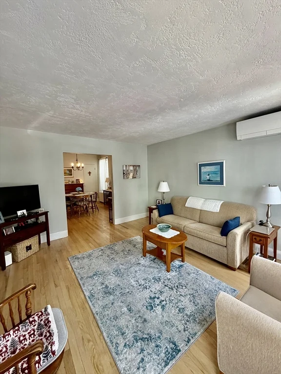 2 bed, 1 bath apartment for rent at 176 M Unit 1, South Boston — photo 6 of 10