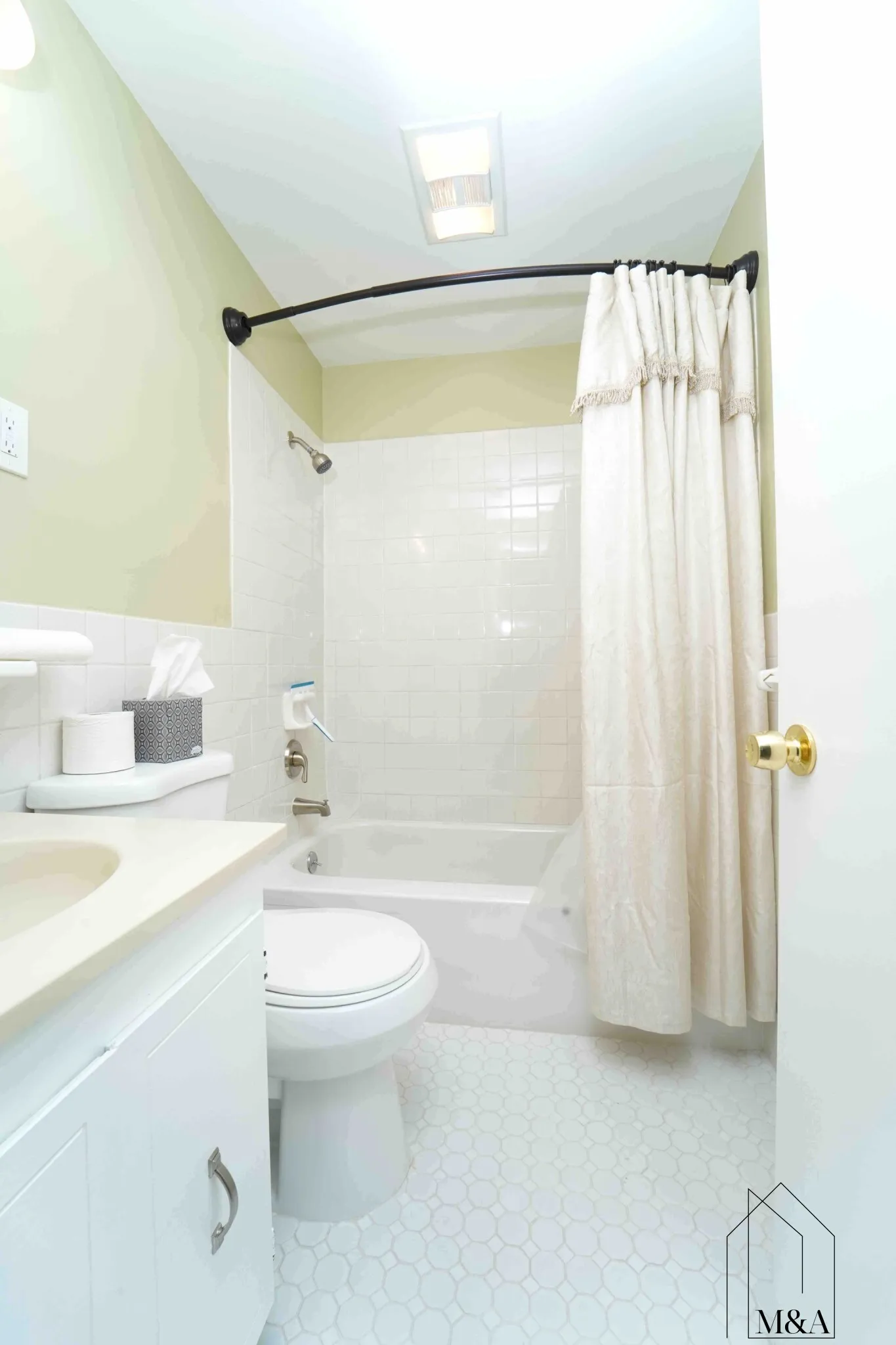 1 bed, 1 bath apartment for rent at 176 Maple Ave Unit 3-34, Rutland — photo 6 of 13