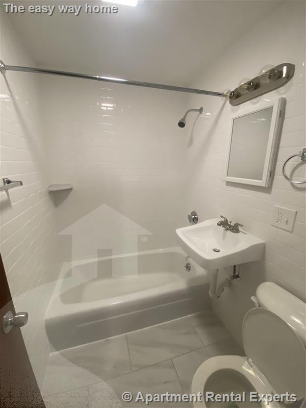 1 bed, 1 bath apartment for rent at 176 North Beacon St Unit 11, Brighton — photo 2 of 7