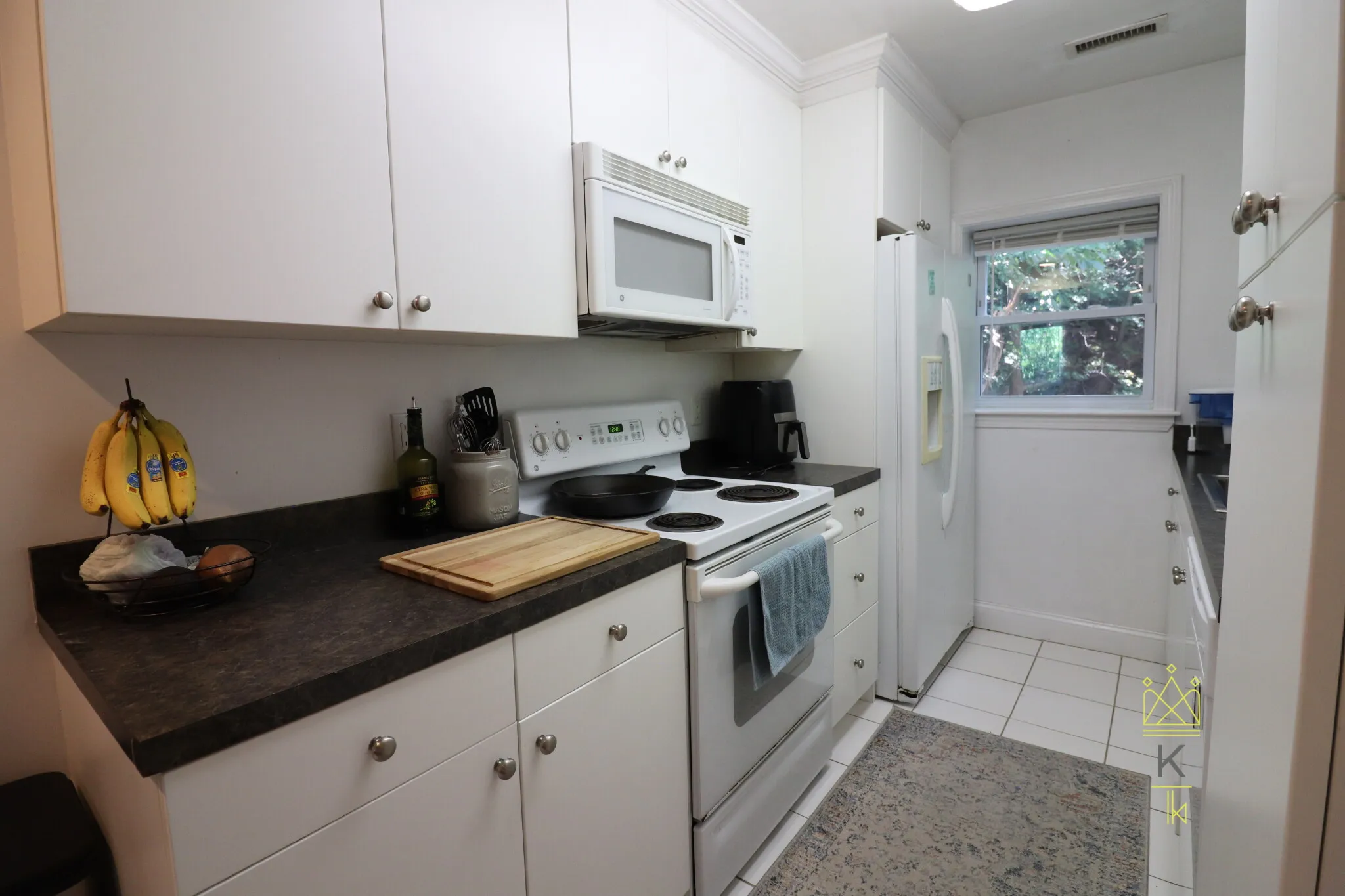 2 bed, 2 bath apartment for rent at 176 Newton St Unit 1, Brighton — photo 11 of 14
