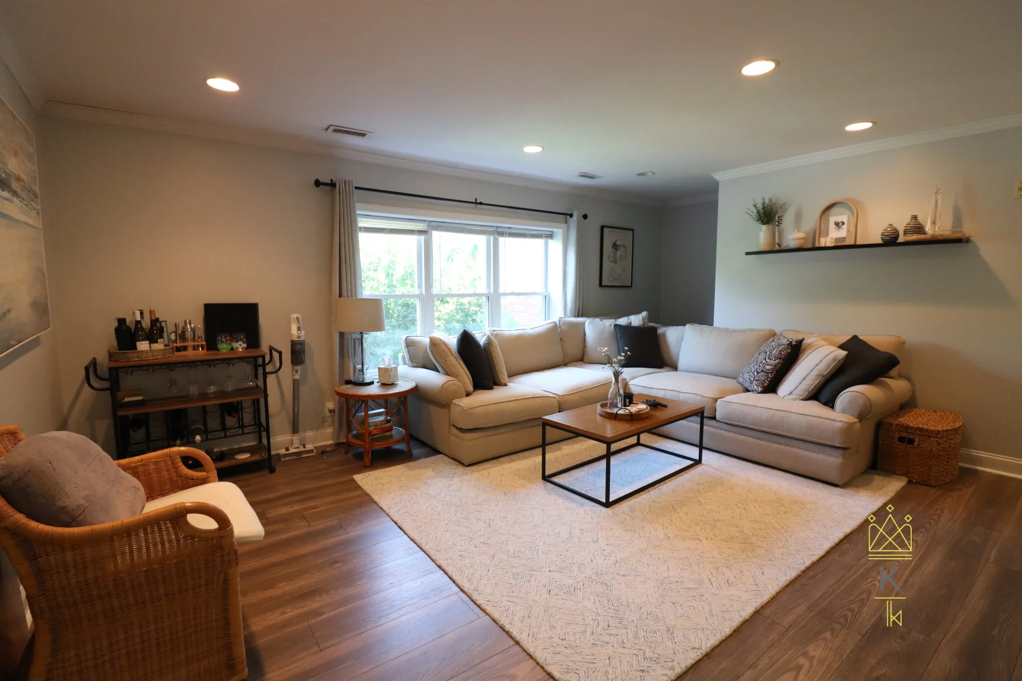 2 bed, 2 bath apartment for rent at 176 Newton St Unit 1, Brighton