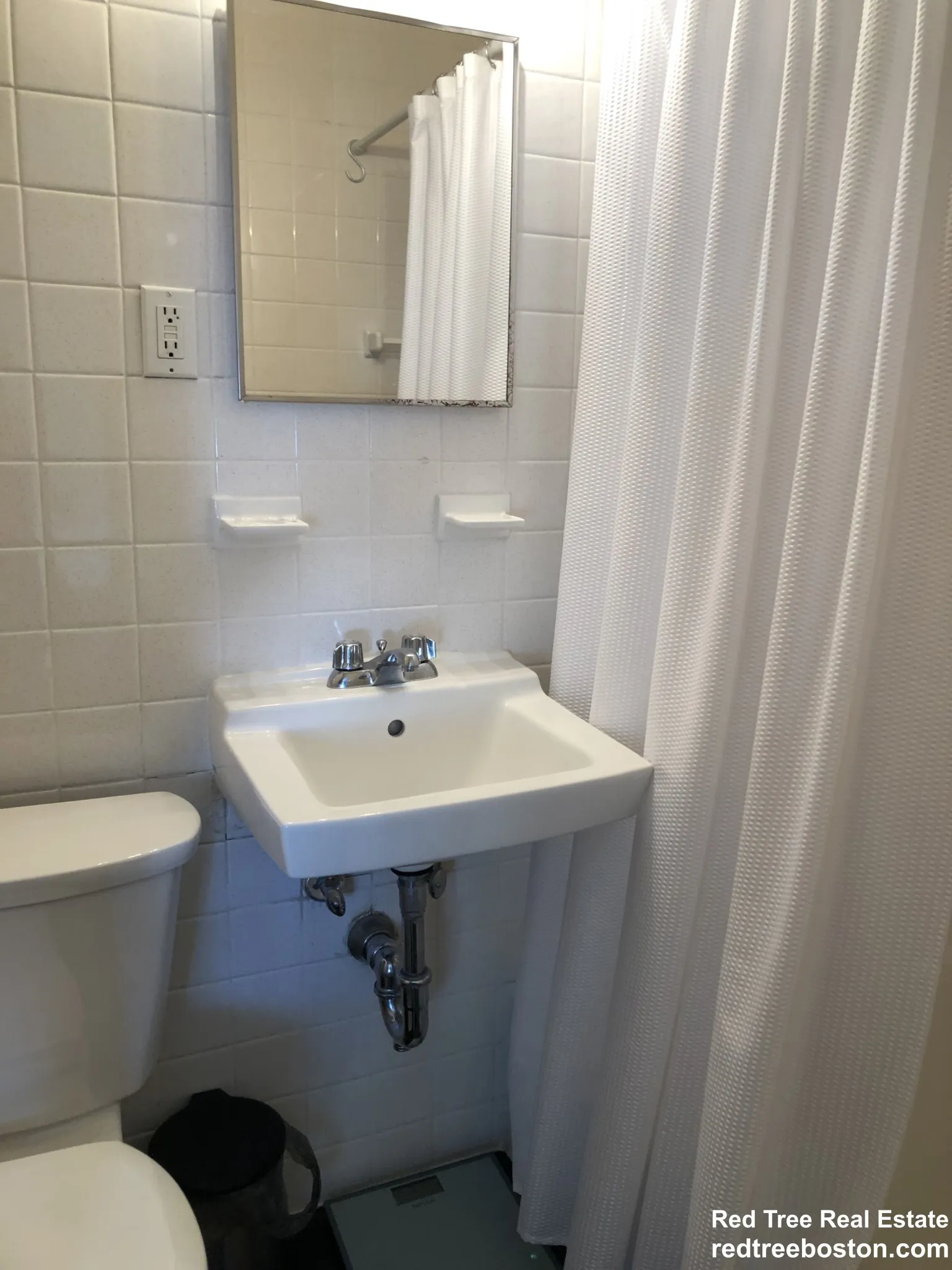 1 bed, 1 bath apartment for rent at 176 North Beacon St Unit 1, Brighton — photo 5 of 9