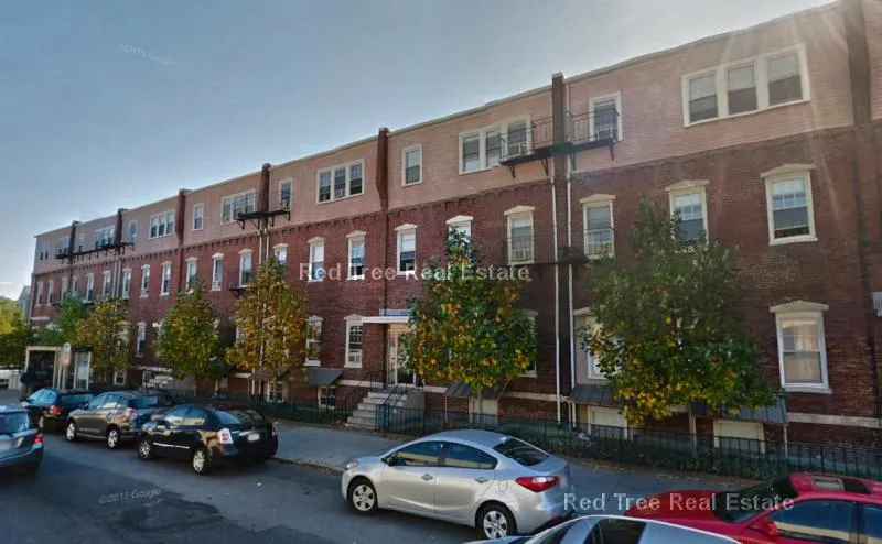 1 bed, 1 bath apartment for rent at 176 North Beacon St Unit 1, Brighton — photo 8 of 9