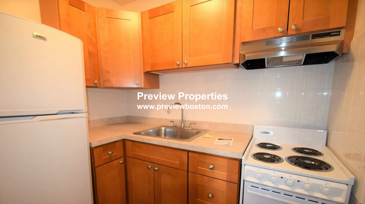 1 bed, 1 bath apartment for rent at 176 North Beacon St Unit 1AP, Brighton — photo 4 of 5