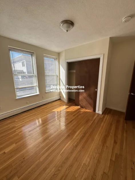 1 bed, 1 bath apartment for rent at 176 North Beacon St Unit 3AP, Brighton — photo 2 of 9