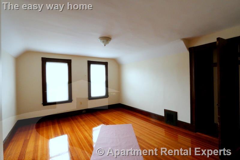 1 bed, 1 bath apartment for rent at 176 Powderhouse Blvd Unit 3, Teele Square — photo 5 of 12