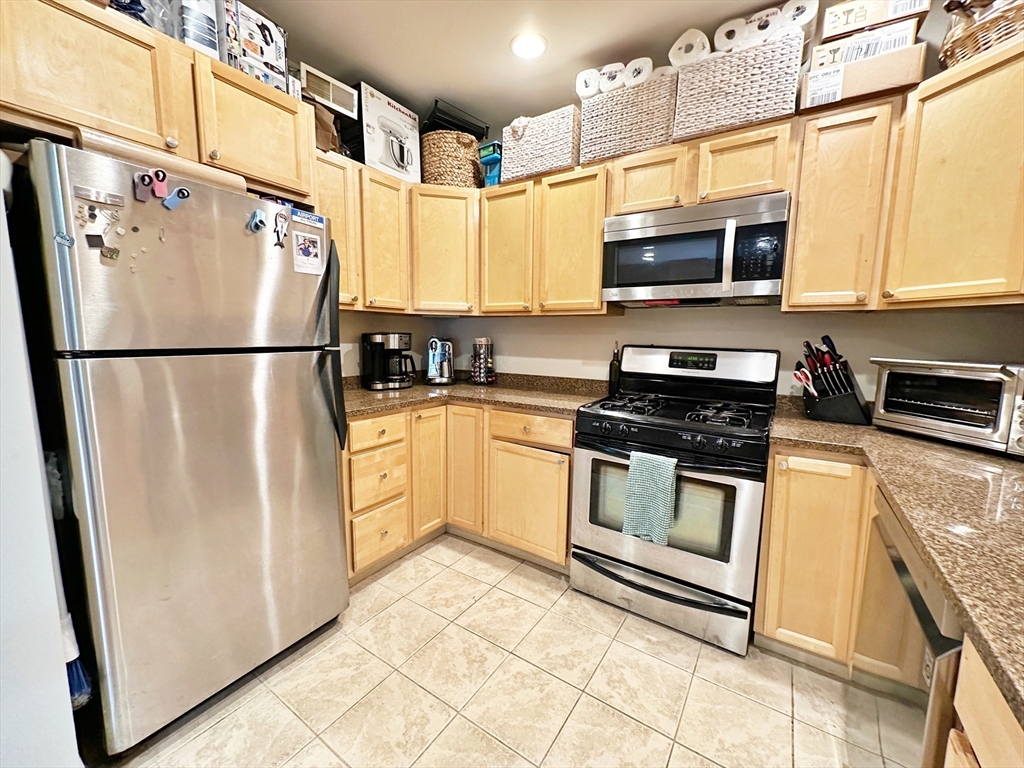 2 bed, 2 bath apartment for rent at 176 Princeton St Unit 2, East Boston — photo 7 of 19
