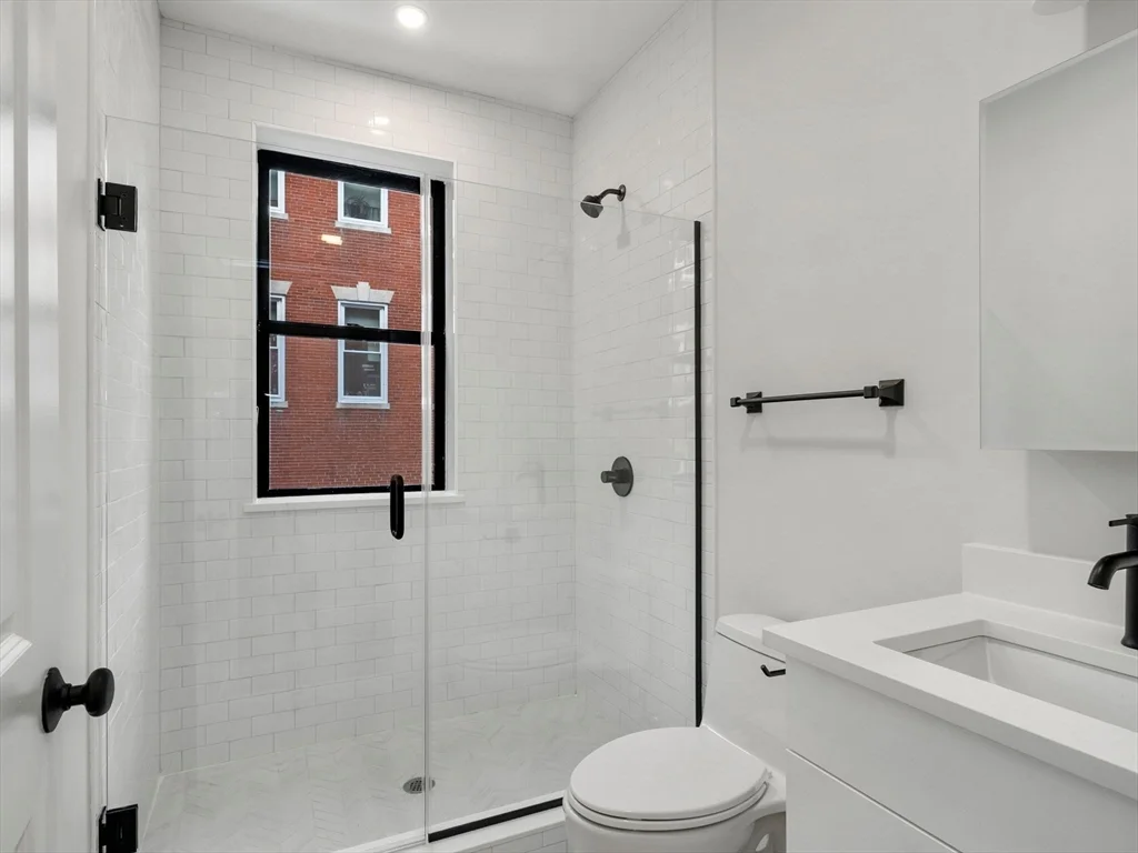 2 bed, 1 bath apartment for rent at 176 Salem St Unit 2, North End — photo 10 of 24