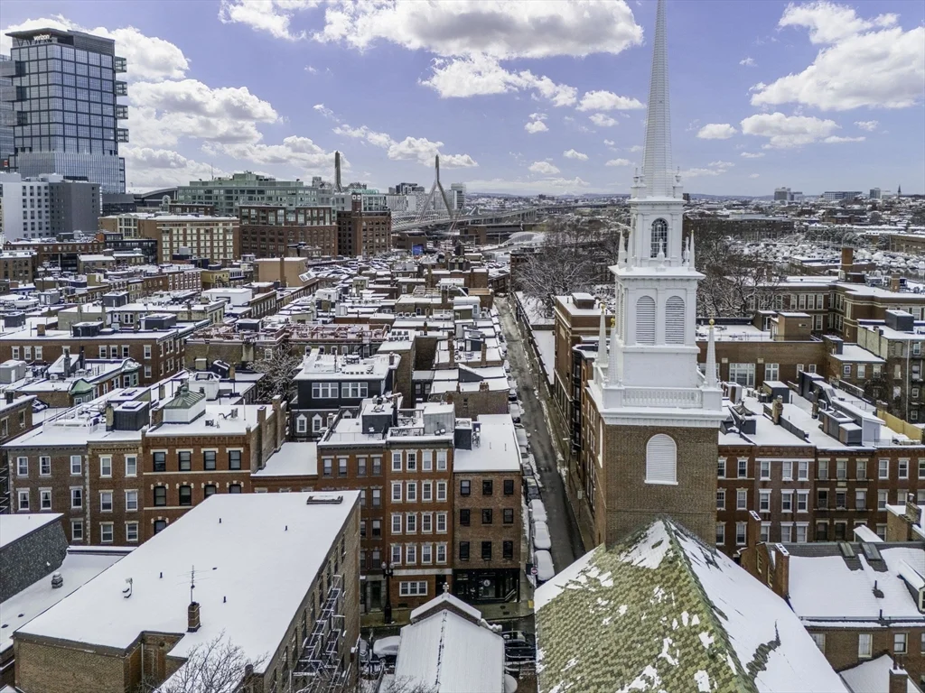 2 bed, 1 bath apartment for rent at 176 Salem St Unit 2, North End — photo 14 of 24