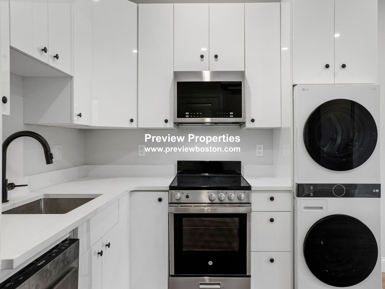 2 bed, 1 bath apartment for rent at 176 Salem St Unit 2P, North End — photo 4 of 14