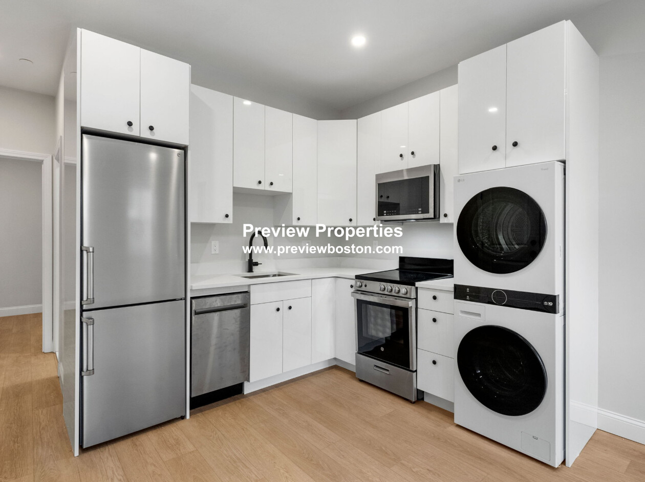 2 bed, 1 bath apartment for rent at 176 Salem St Unit 2P, North End — photo 2 of 14
