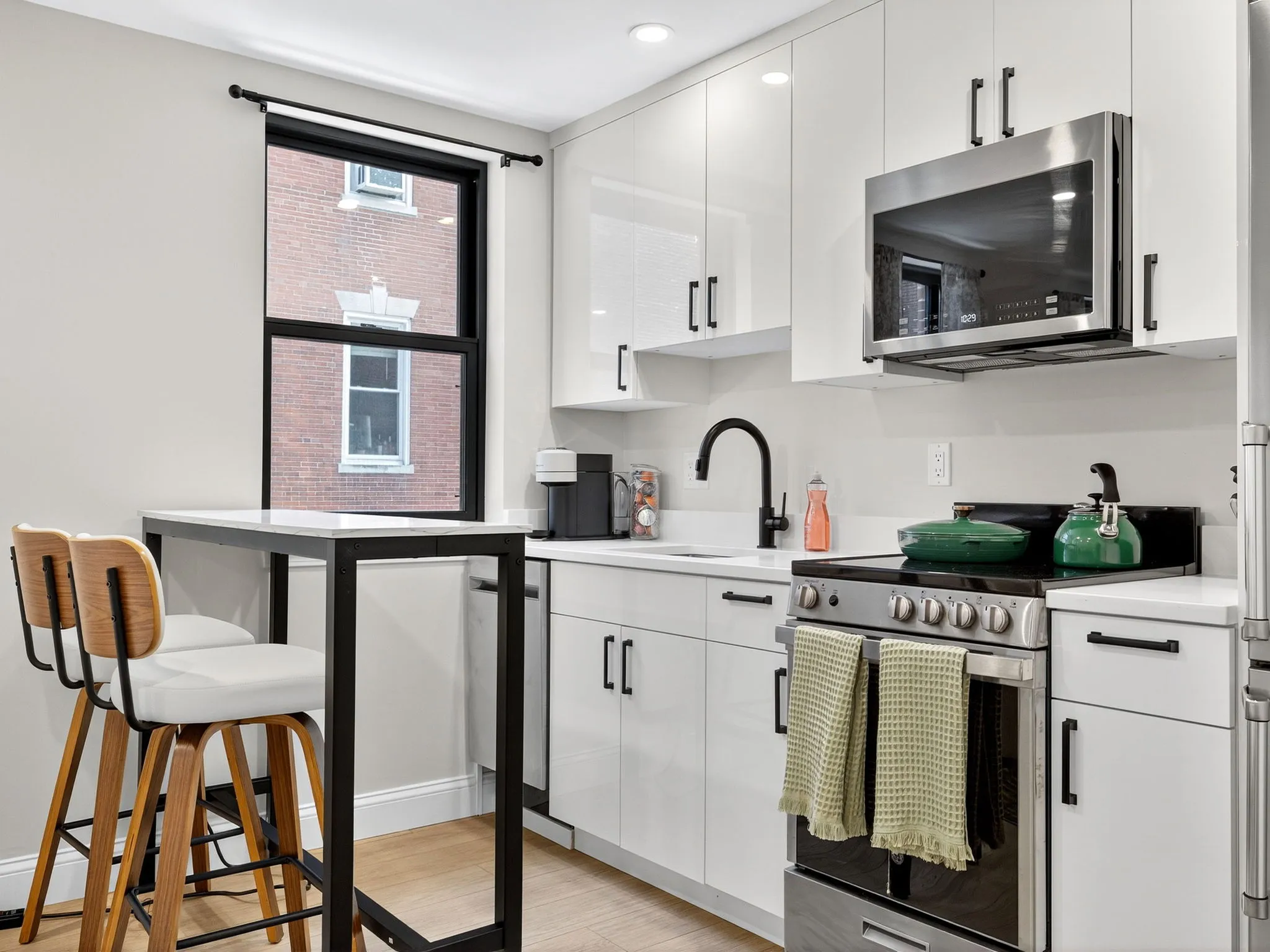 1 bed, 1 bath apartment for rent at 176 Salem St Unit 3, North End — photo 3 of 10