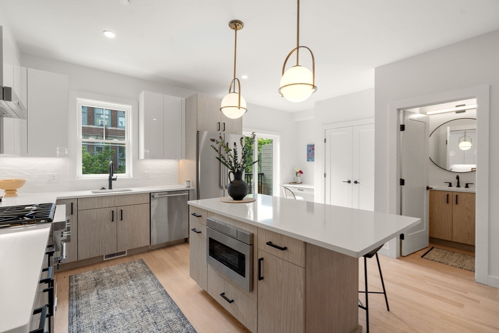 3 bed, 2 bath apartment for rent at 176 School St Unit D, Jamaica Plain — photo 9 of 22