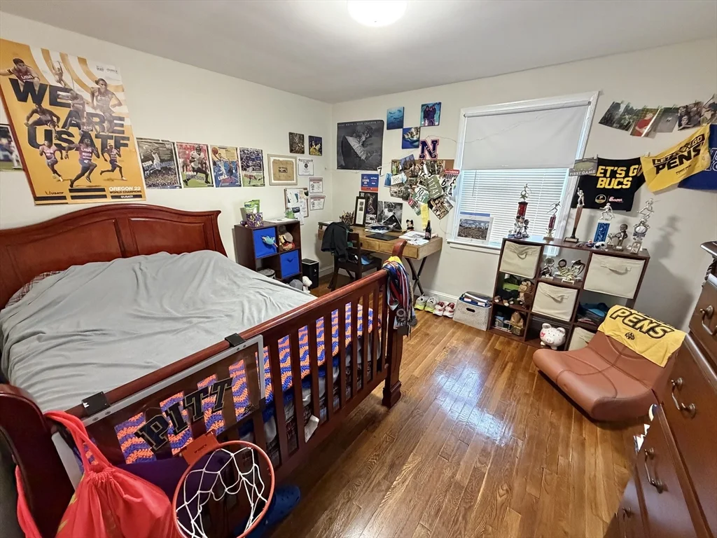 2 bed, 1 bath apartment for rent at 176 Upland Ave Unit Single Fam, Newton — photo 14 of 29