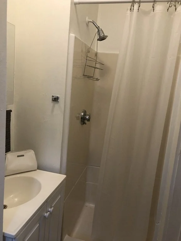 1 bed, 1 bath apartment for rent at 176 W Sixth St Unit 2, South Boston — photo 8 of 10