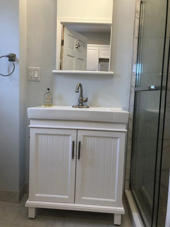 1 bed, 1 bath apartment for rent at 176 W Sixth St Unit 3, South Boston — photo 9 of 13