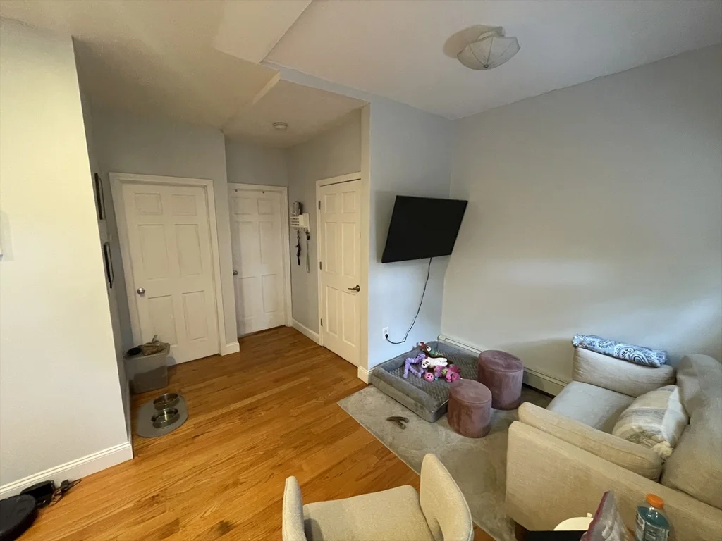 1 bed, 1 bath apartment for rent at 176 W Sixth St Unit 3, South Boston — photo 5 of 13