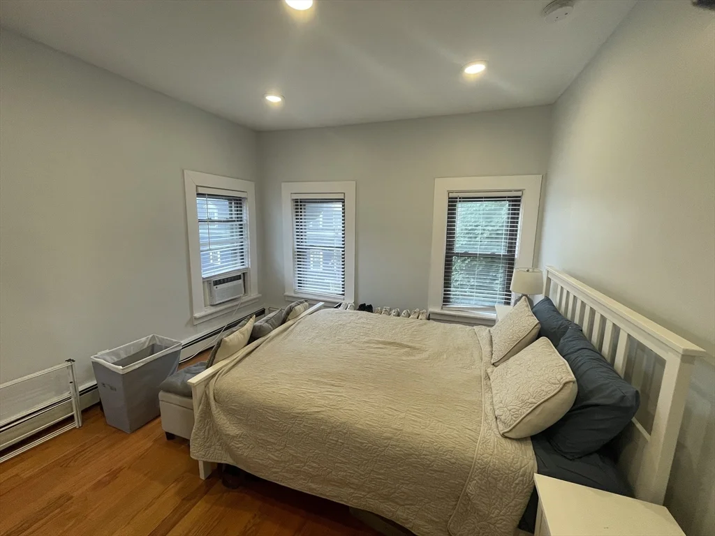 1 bed, 1 bath apartment for rent at 176 W Sixth St Unit 3, South Boston — photo 6 of 13