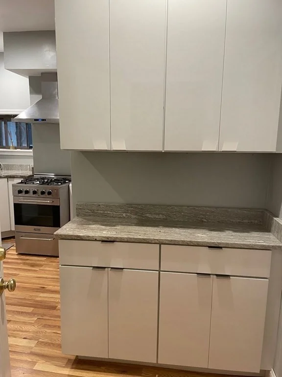 1 bed, 1 bath apartment for rent at 176 West Sixth St Unit 1, South Boston — photo 2 of 12