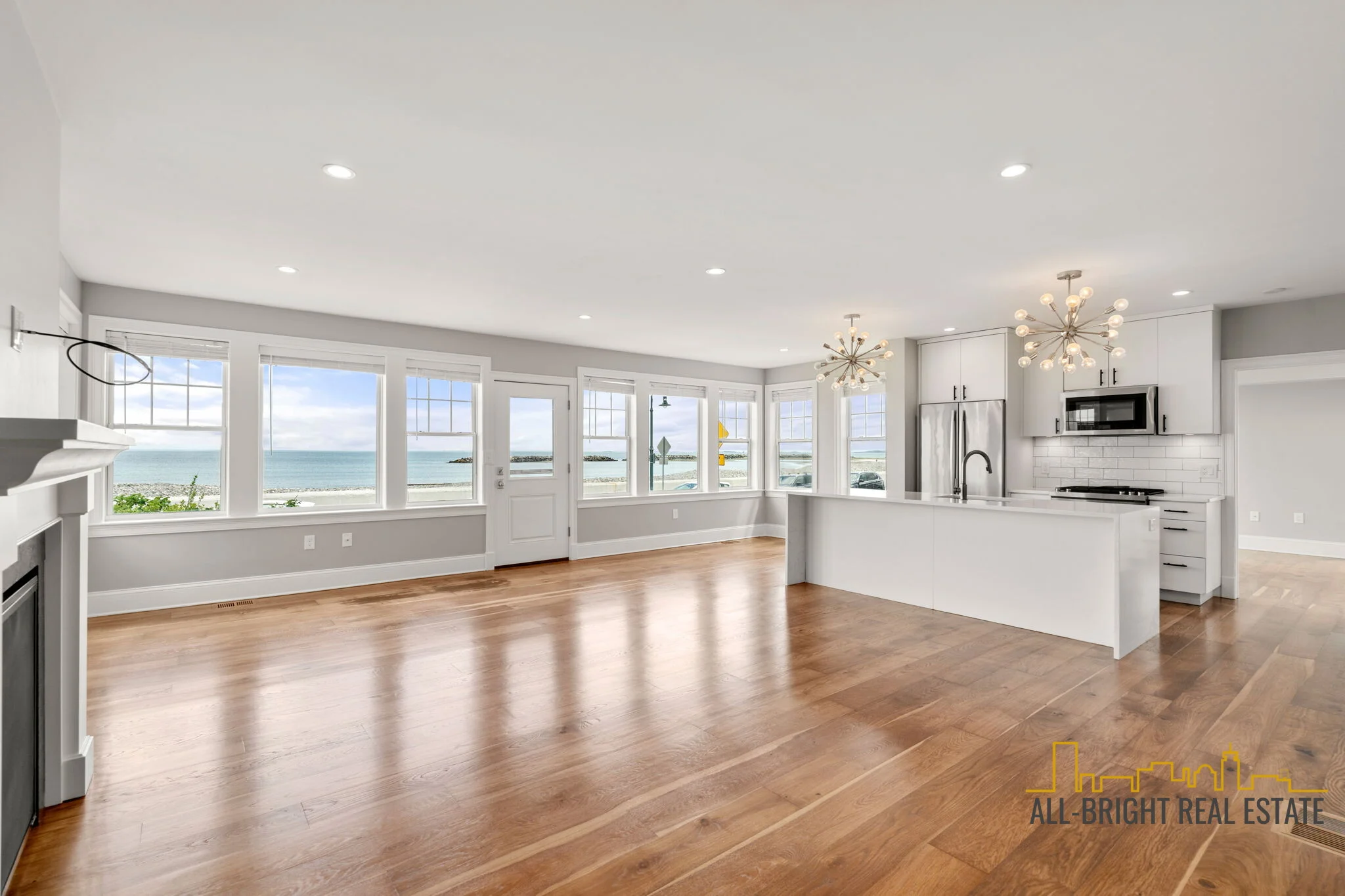 3 bed, 3 bath apartment for rent at 176 Winthrop Shore Dr Unit 1, Winthrop — photo 6 of 26