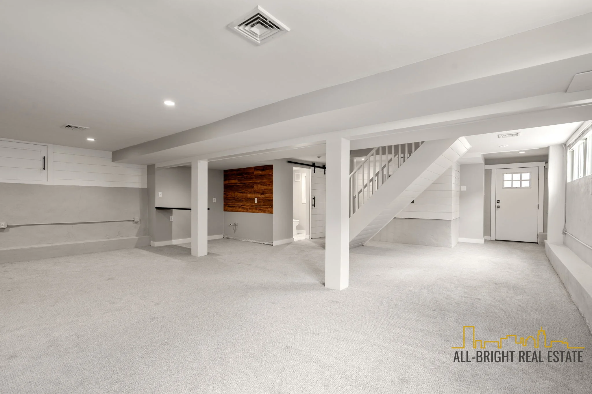 3 bed, 3 bath apartment for rent at 176 Winthrop Shore Dr Unit 1, Winthrop — photo 19 of 26