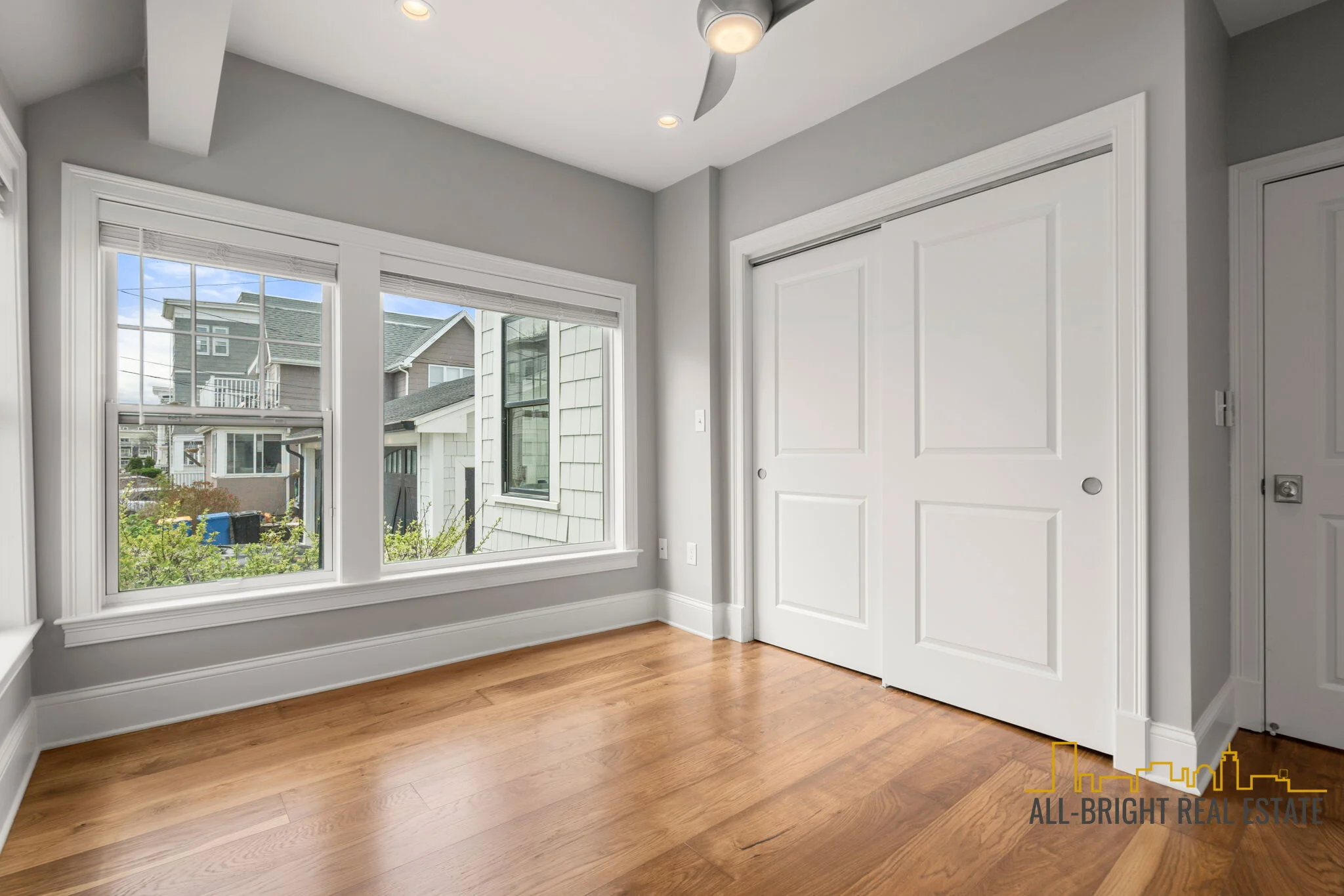 3 bed, 3 bath apartment for rent at 176 Winthrop Shore Dr Unit 1, Winthrop — photo 15 of 26