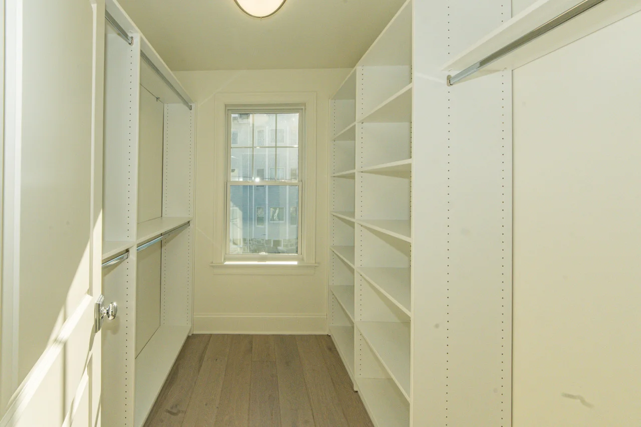 2 bed, 2 bath apartment for rent at 176 Winthrop Shore Dr Unit 2, Winthrop — photo 15 of 22