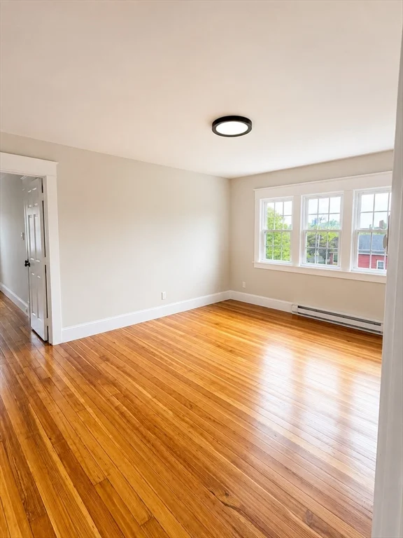 2 bed, 1 bath apartment for rent at 1761-1763 Northampton St Unit 3, Holyoke — photo 3 of 8