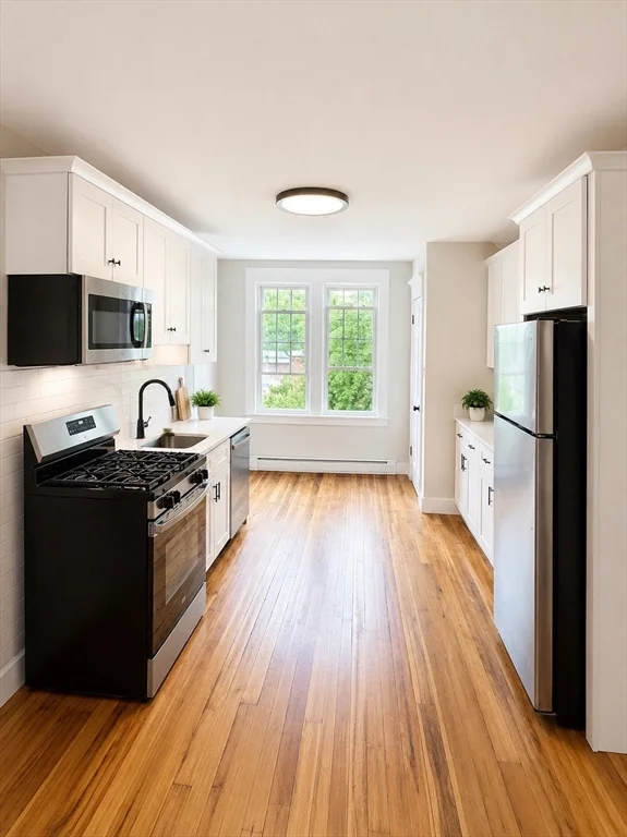 2 bed, 1 bath apartment for rent at 1761-1763 Northampton St Unit 3, Holyoke — photo 2 of 8