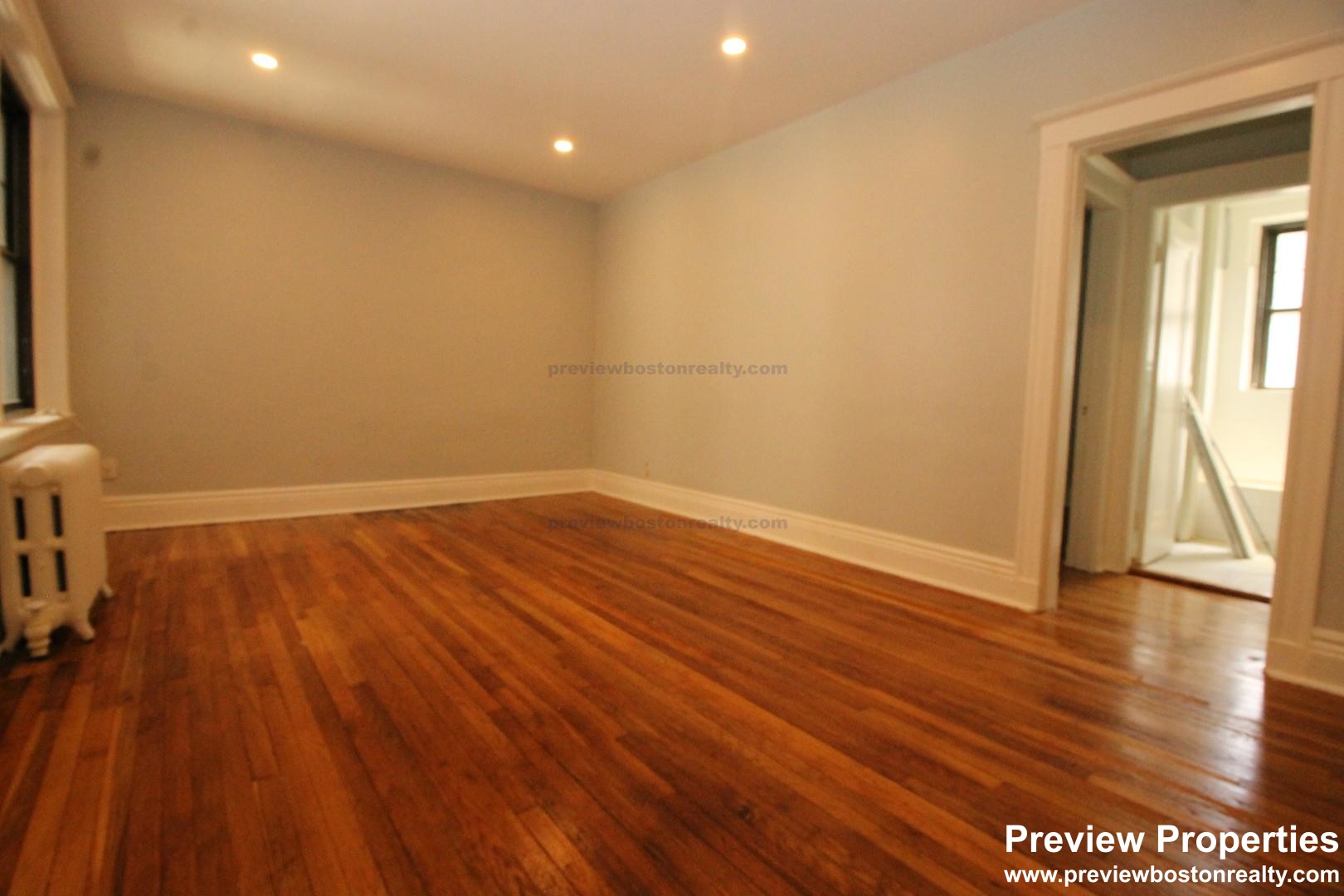 1 bed, 1 bath apartment for rent at 1762 Commonwealth Ave Unit 4, Brighton — photo 10 of 12