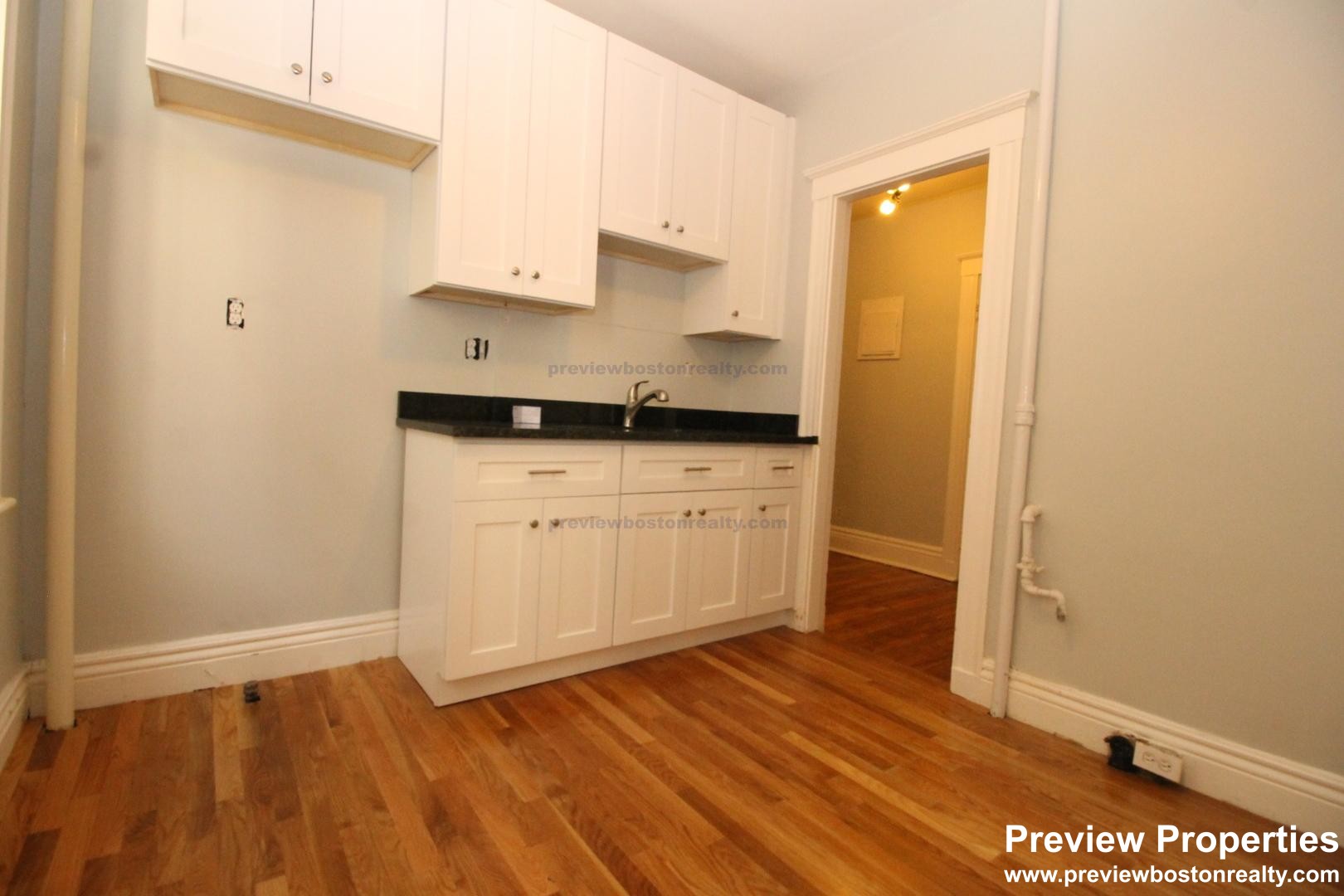 1 bed, 1 bath apartment for rent at 1762 Commonwealth Ave Unit 4, Brighton — photo 11 of 12