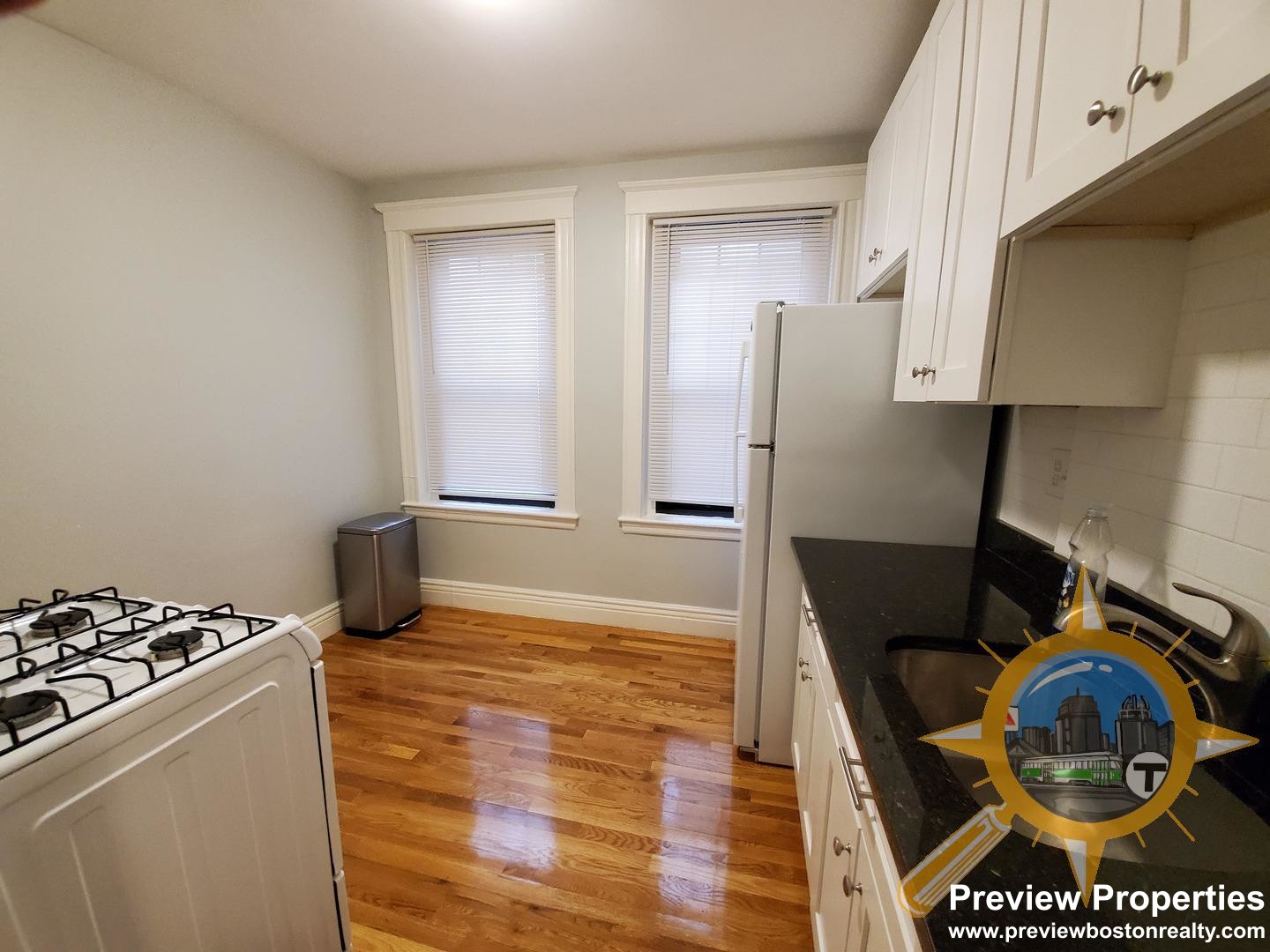 1 bed, 1 bath apartment for rent at 1762 Commonwealth Ave Unit 4, Brighton — photo 1 of 12