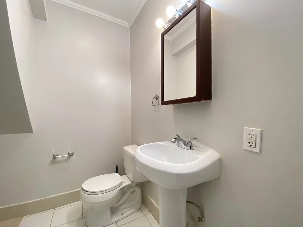 2 bed, 2 bath apartment for rent at 1767 Commonwealth Ave Unit 2, Brighton — photo 9 of 10