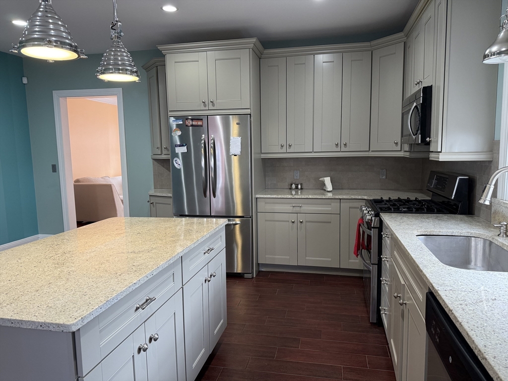 2 bed, 1 bath apartment for rent at 177 Bellingham Ave Unit 1, Revere — photo 3 of 10