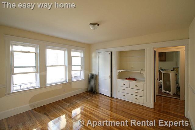 2 bed, 1 bath apartment for rent at 177 Boston Ave Unit 1, Tufts — photo 4 of 10