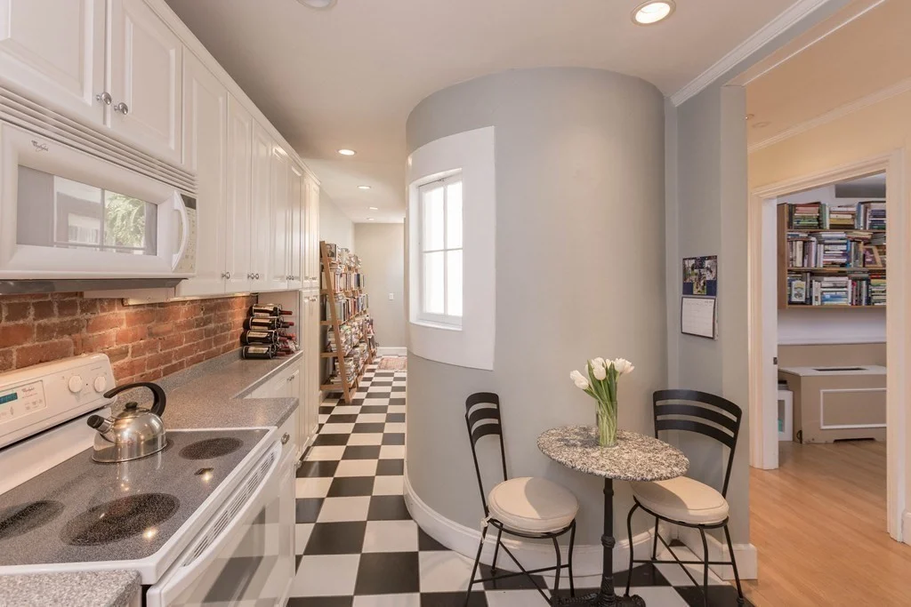 2 bed, 2 bath apartment for rent at 177 Commonwealth Ave Unit 11, Back Bay — photo 9 of 20